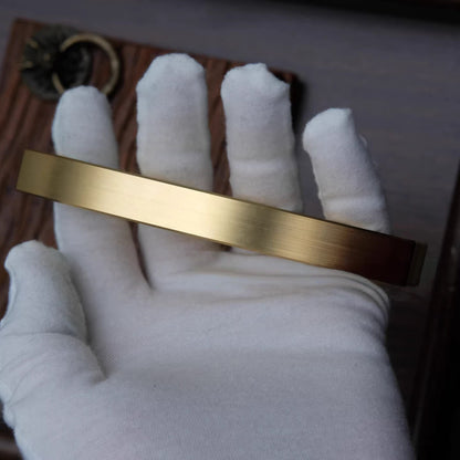 The Third Generation Brass Constantine Knuckle Duster, Hellblazer Four-Finger Knuckle Duster