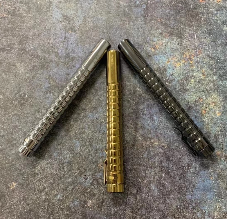 18 Inches Titanium Alloy Expandable Baton for Instant Defense